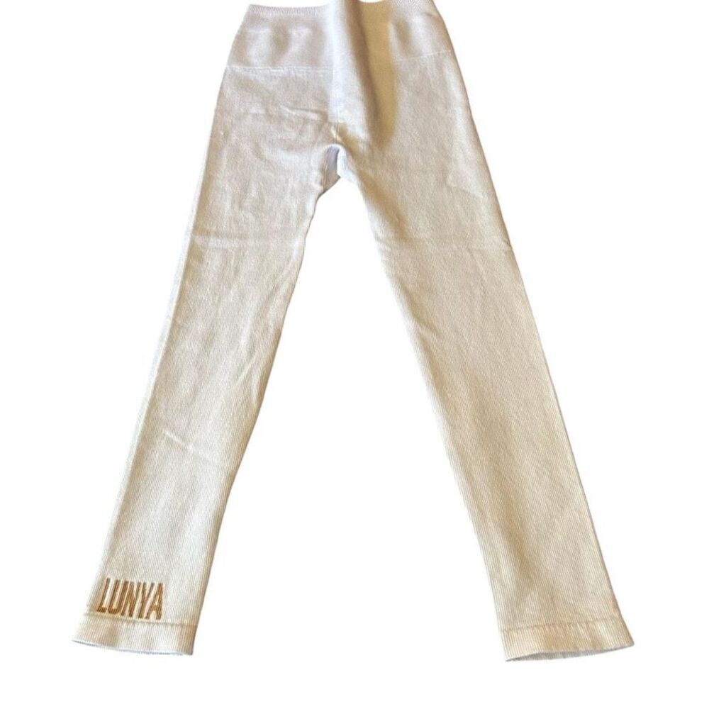 Lunya White Seamless Crpped Legging in White NWT Size Small